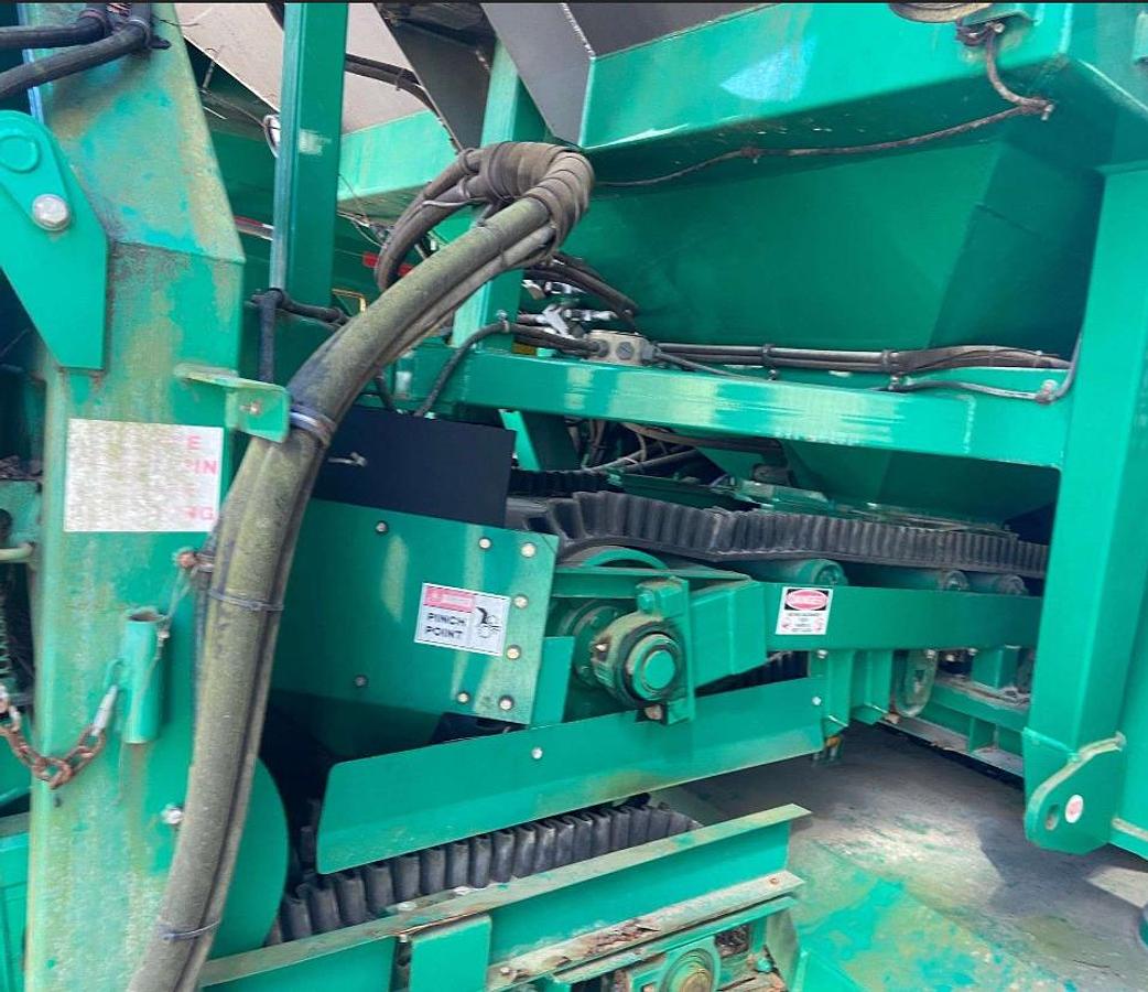 Used 2013 CHARLTON & HILL ESH-1701 T/A SAND HOGG TRAILER