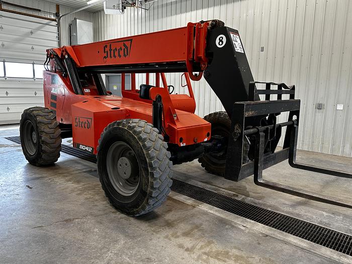 Used JLG SkyTrak 8042