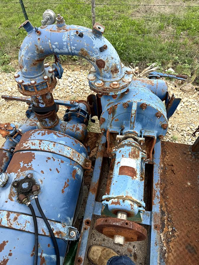 Used Trailered Detroit Engine, Water Pump