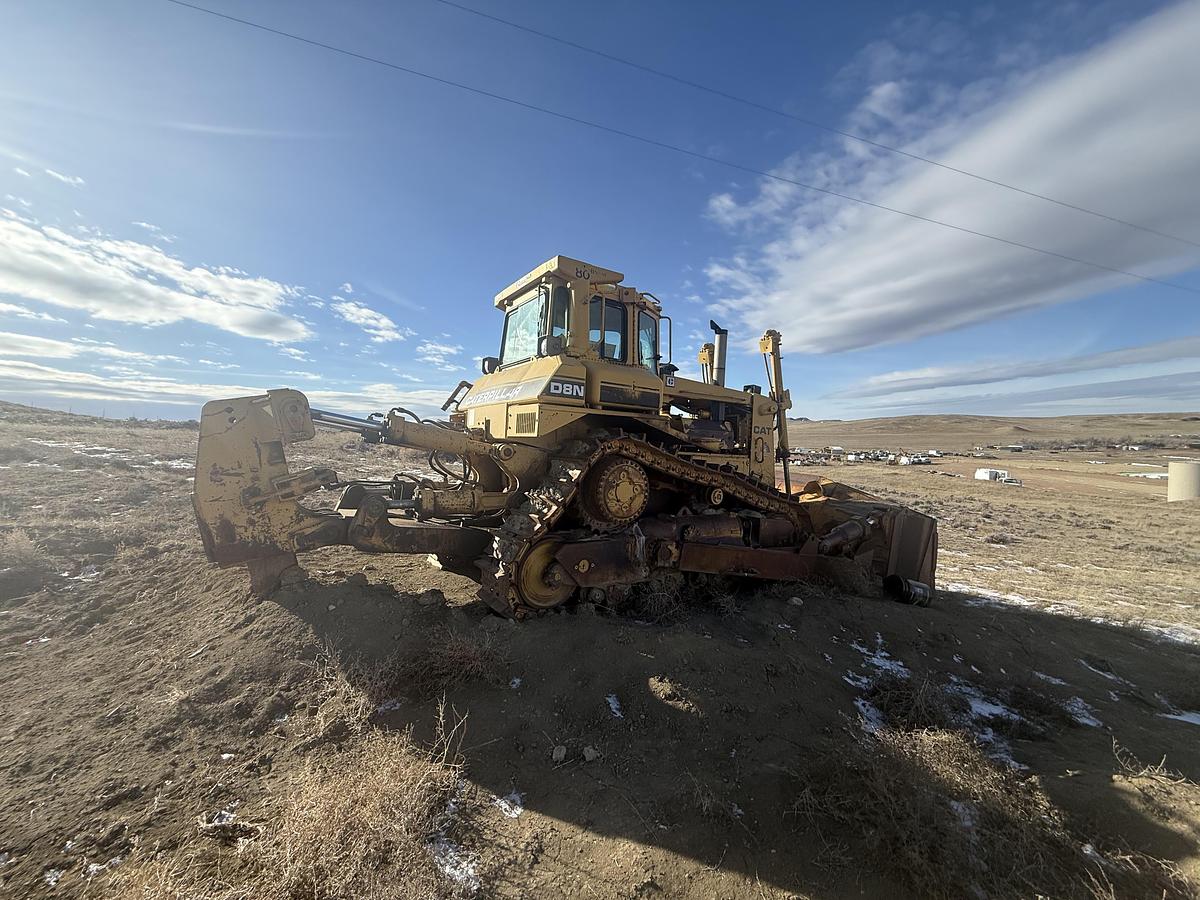 Used Caterpillar D9R Bulldozer 