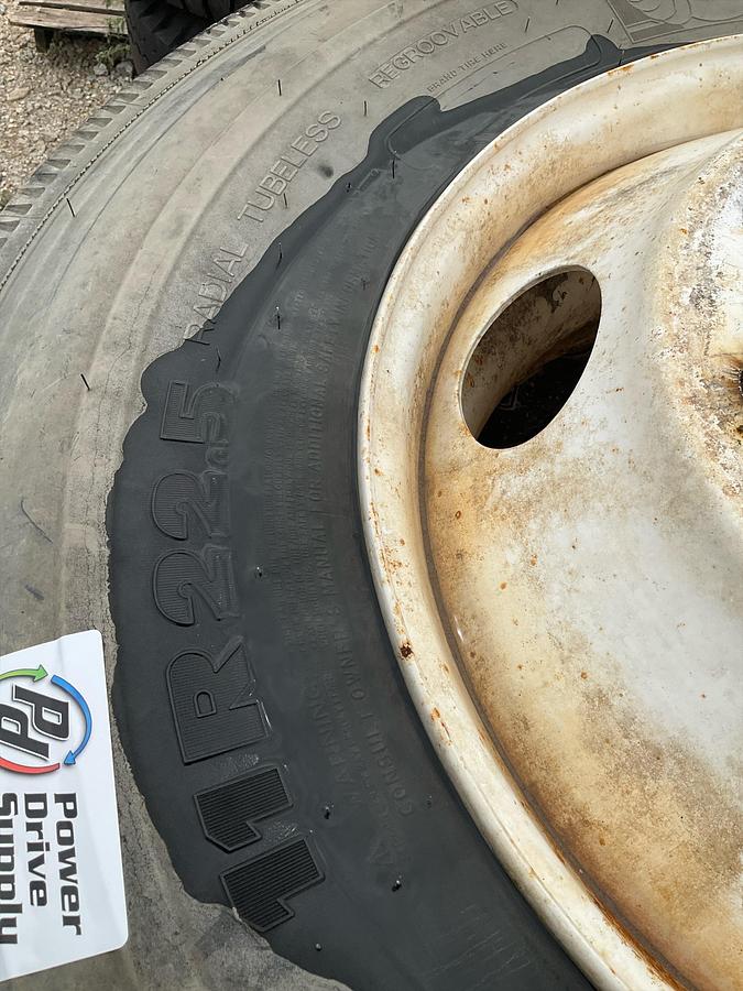 Used Michelin XZE2 Radial Tires (4)