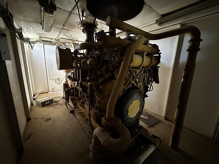 Used 2001 Cat 3508-B 800KW Generator