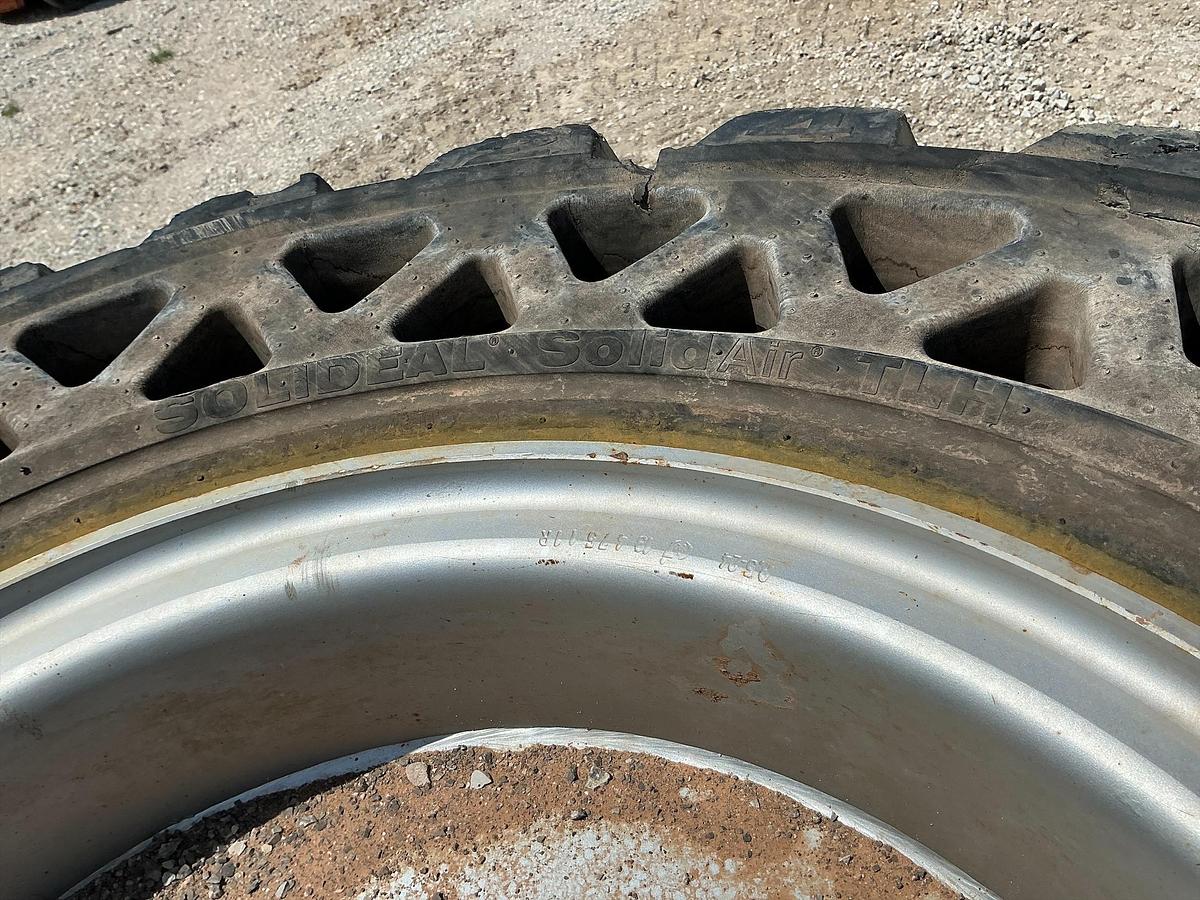 Used Solid AEL Solid Air Tires 