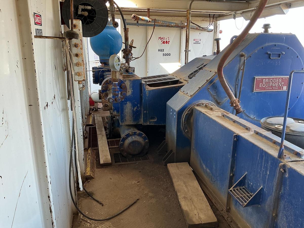 Used Mud Pump Skid Building, DDC Diesel Engine, RS-F1000 Pump