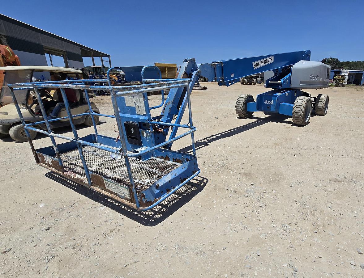 Used GENIE S-65 Manlift 