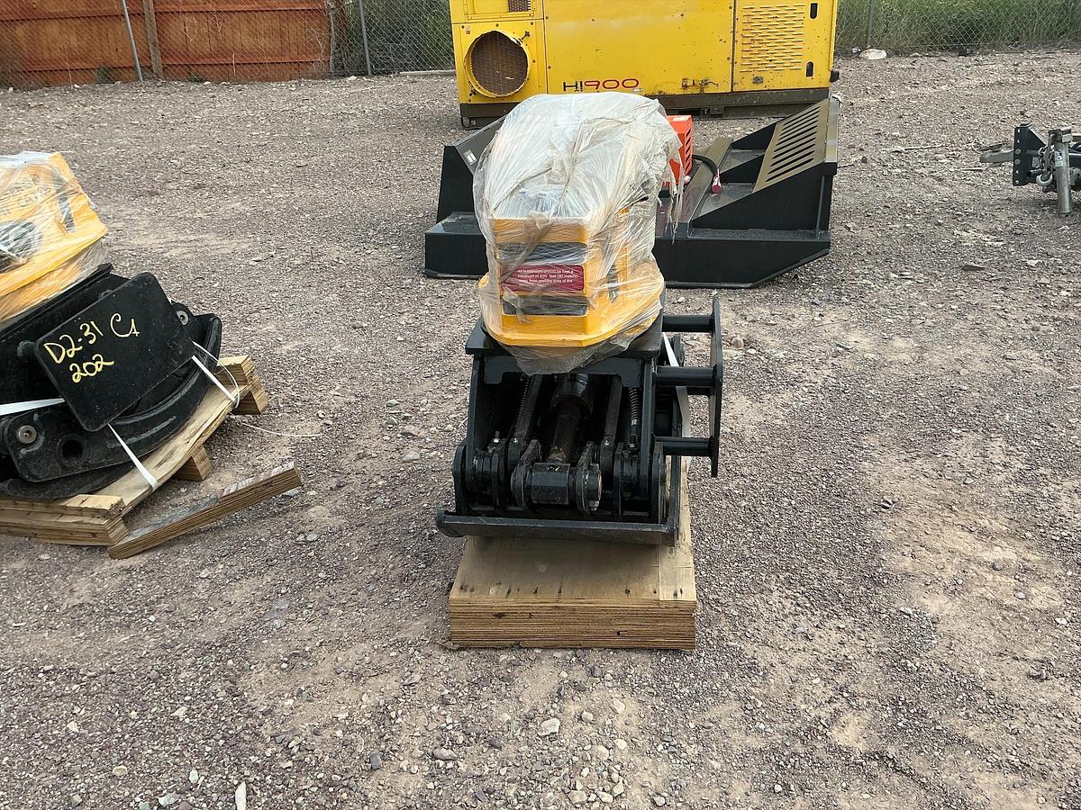 Used 2026 LYALS ALSERG60 32 inch Excavator Grapple (Unused)