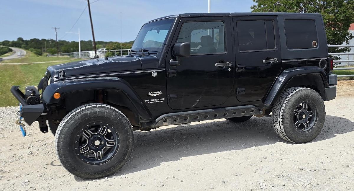 Used 2009 Jeep Wrangler Unlimited Sahara 4WD