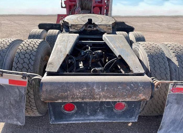 Used 2001 Kenworth T800 Winch Truck