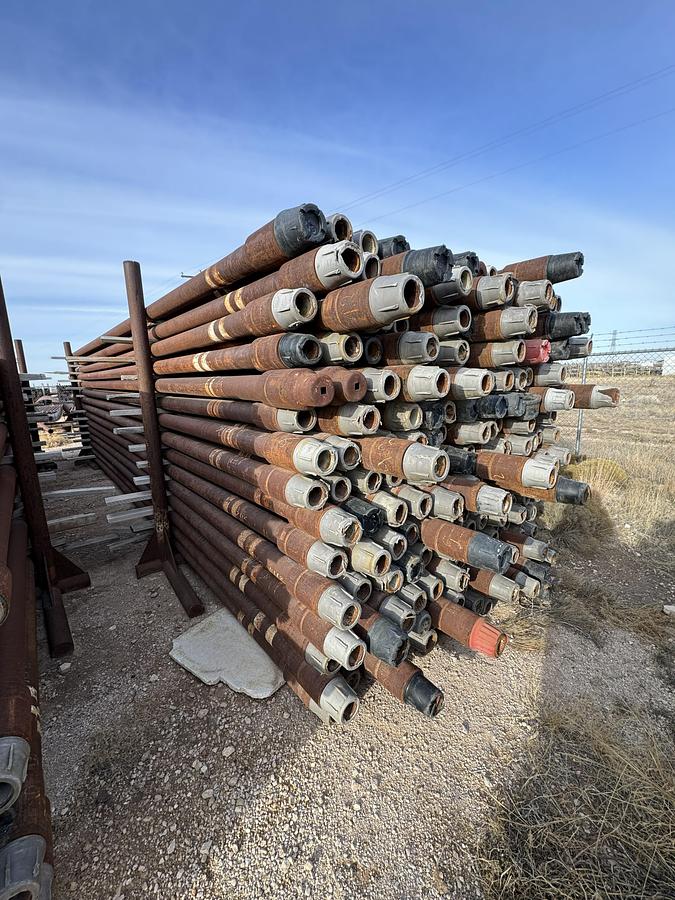 Used Drill Pipe 4-1/2 in - X-95 - Rack 25