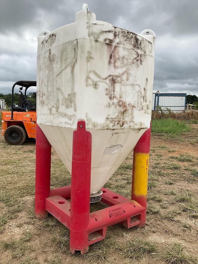 Used Snyder Flow Master Hopper