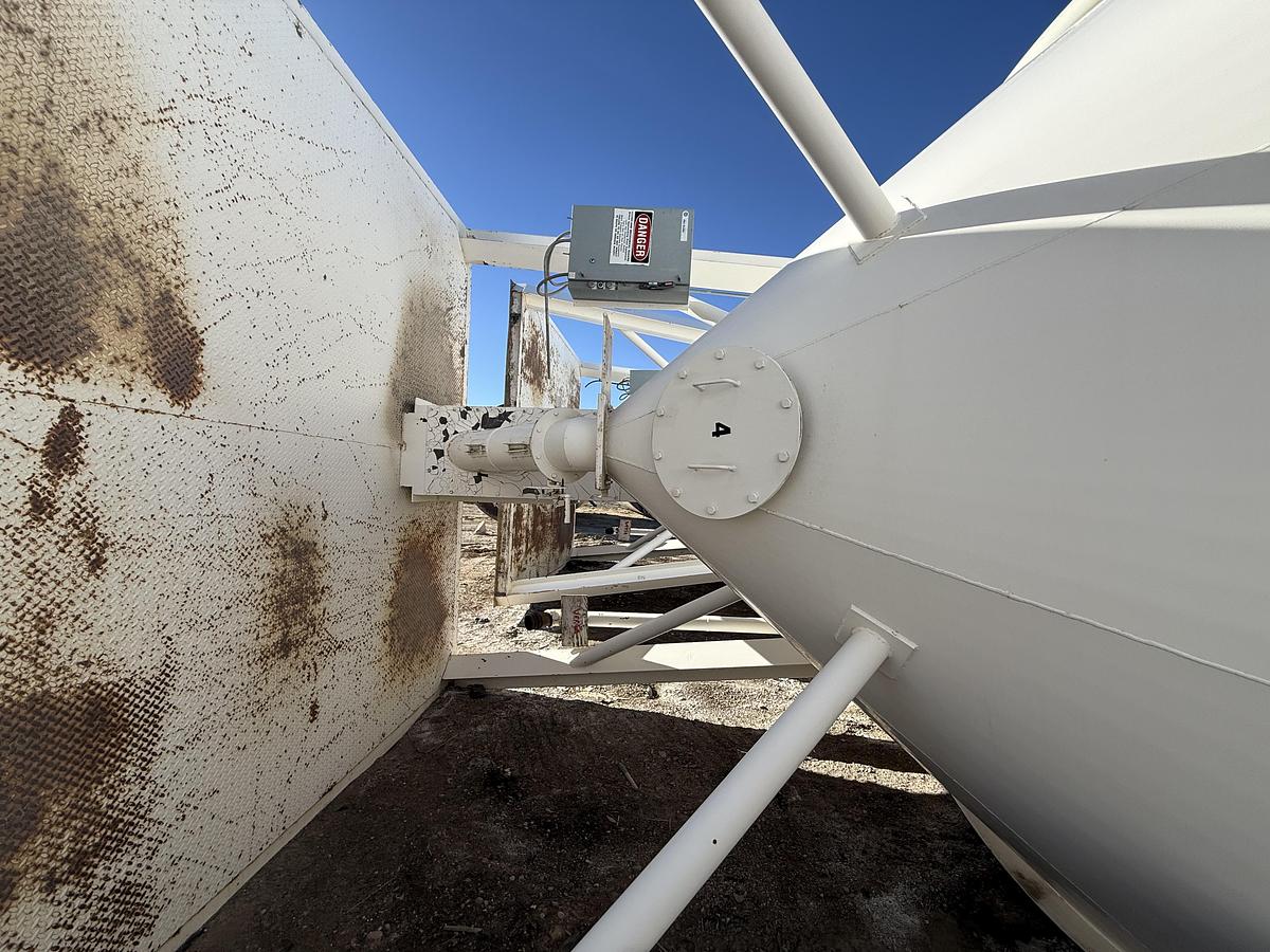 Used Besser 250 Sand Silo 