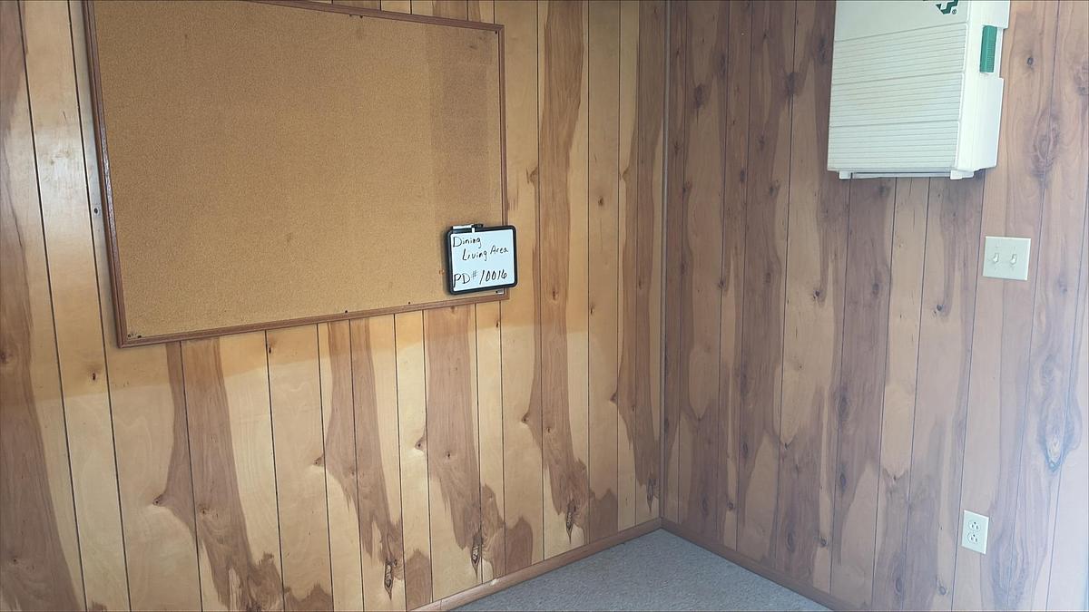 Used Crew House, Man Camp