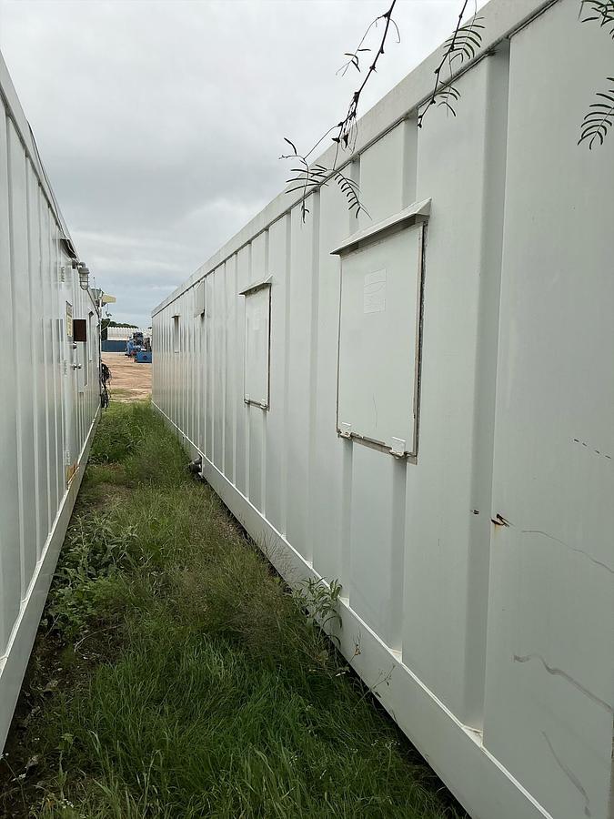 Used 2011 Man Camp DBI