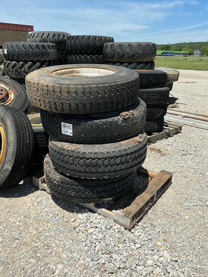 Used 4 Yokohama Super Steel 793R Tires