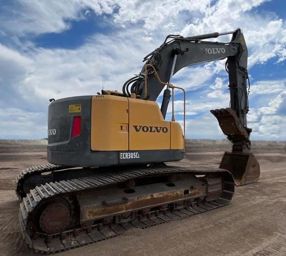 Used 2014 Volvo ECR305CL Tracked Excavator with Hydraulic Thumb