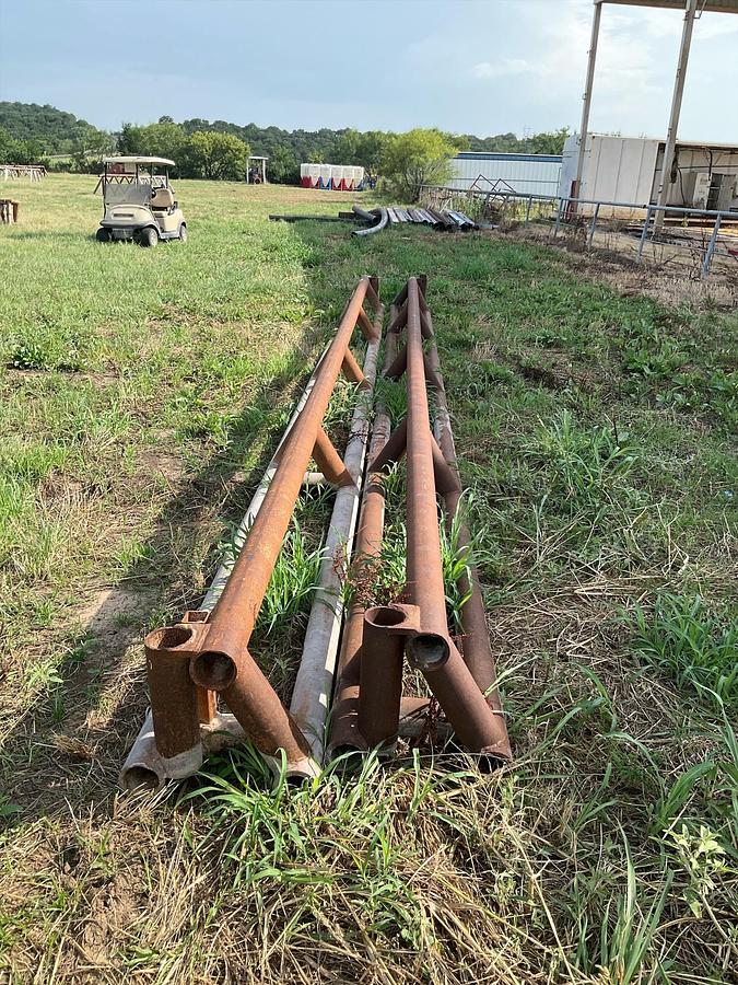 Used Pipe Racks – Set of 2