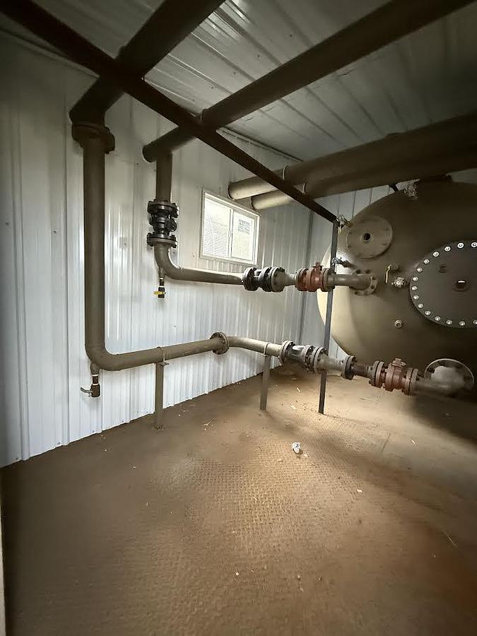 Used 2 Phase Seperator