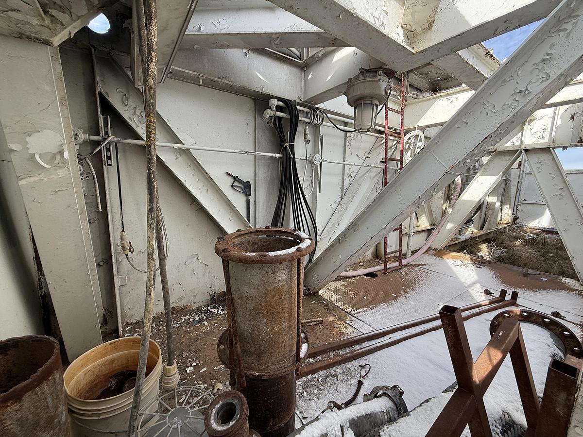 Used Substructure (7 loads) Rig #235