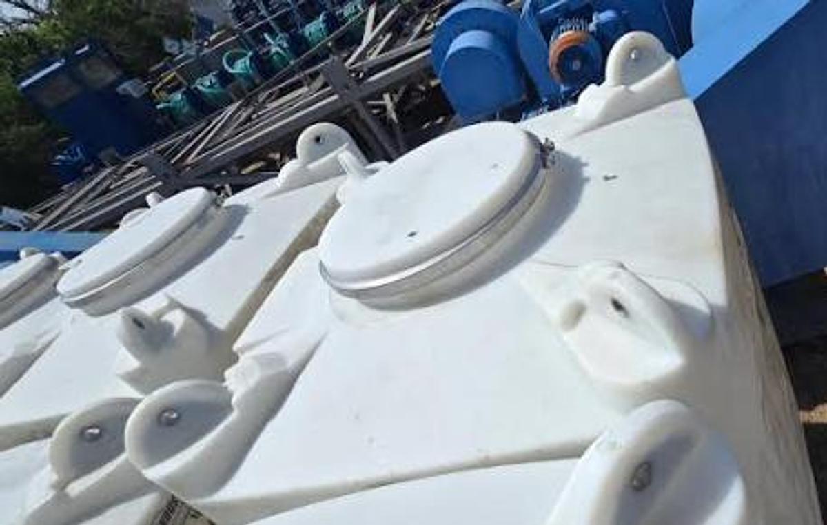 Used Flowmaster Vertical Hopper 80CF