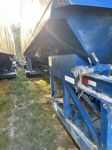 Used 2012 APPCO Sand King FS-40 20 in x 54 ft Portable Transfer Trailer