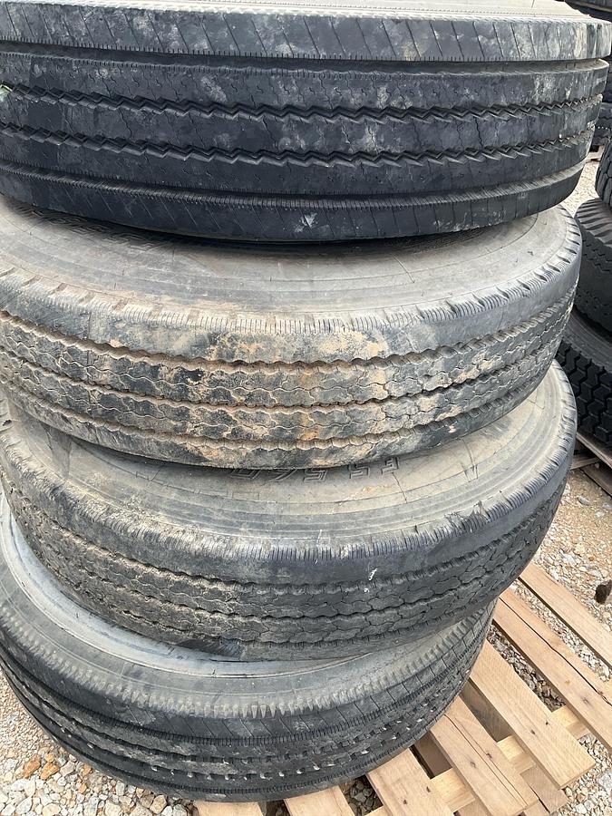Used Michelin XZE2 Radial Tires (4)