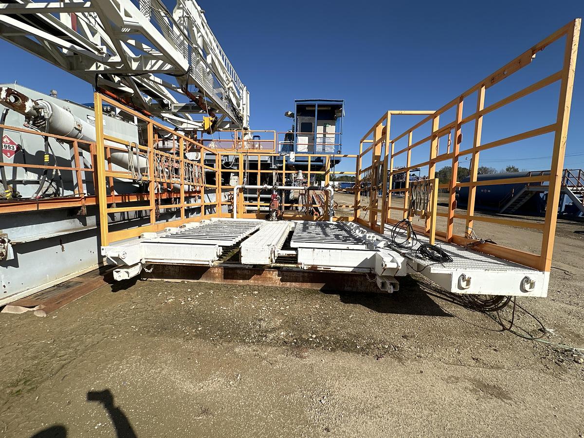 Used NOV IDEAL RIG 1500 HP WALKING DRILL RIG