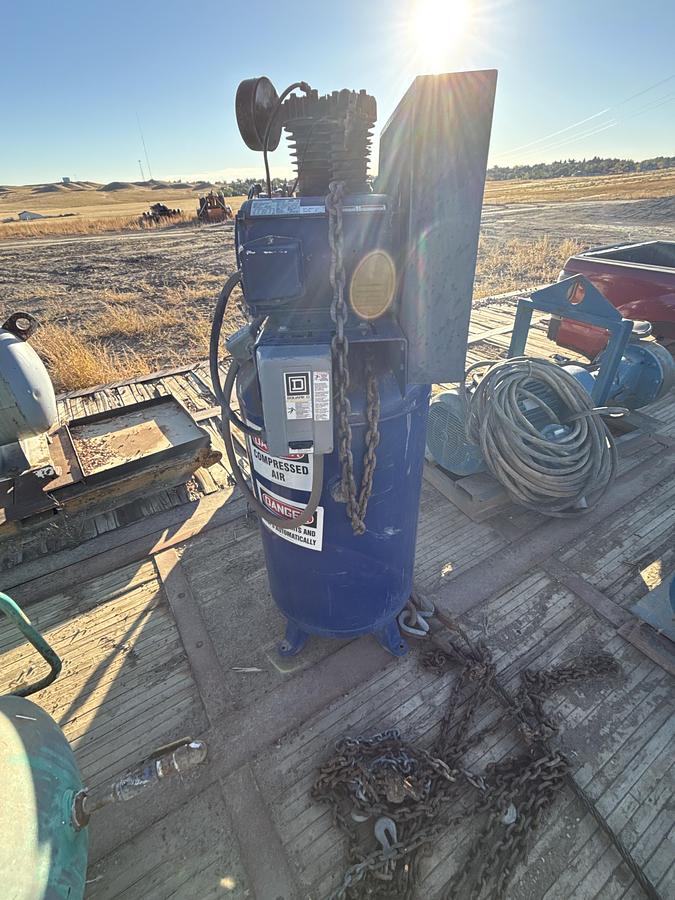 Used Cast air  Air compressor