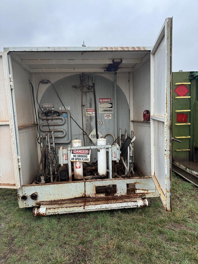 Used 12,000 Gallon Fuel Tank W/Pump Cabinet Each End