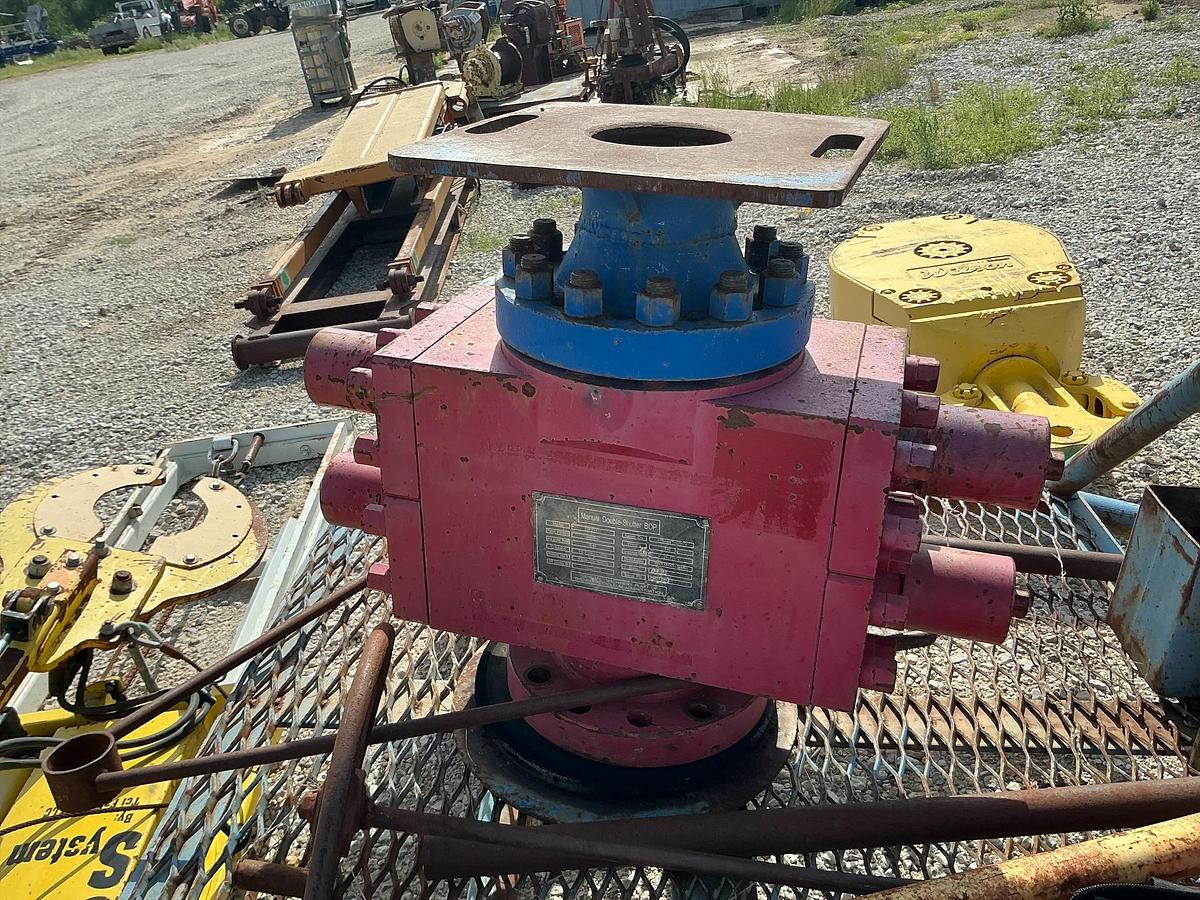 Used Manual Double Shutter BOP Trailered