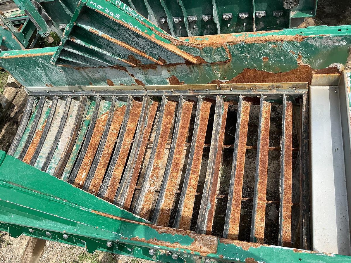 Used Derrick Shaker
