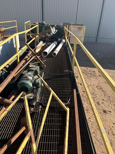 Used Mud Mixing Tank 200 BBL with shaker