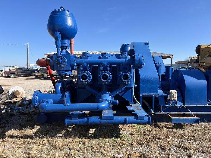 Used 2012 Service King SK 1000HP Trailer Mounted Drill Rig