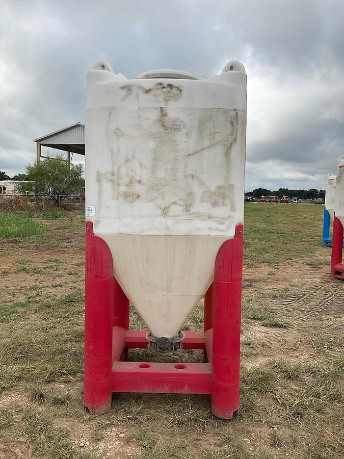 Used Snyder Flow Master Hopper