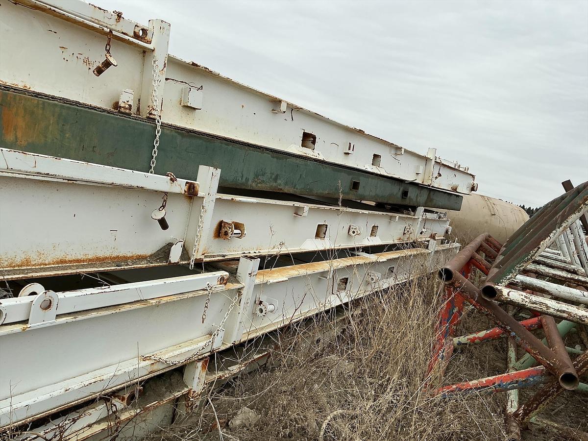Used Welded Steel Pipe Tub, Skids 