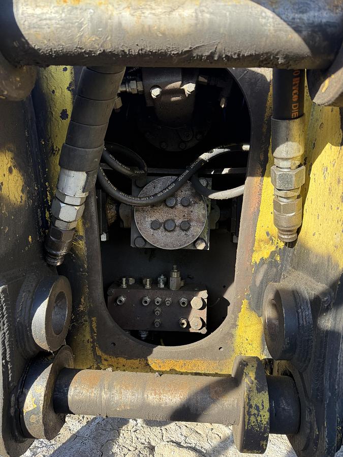 Used Genesis  GDP650 Demo-Pro Shear