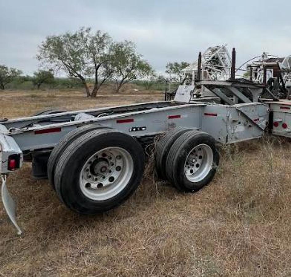 Used Tandem Axle Booster
