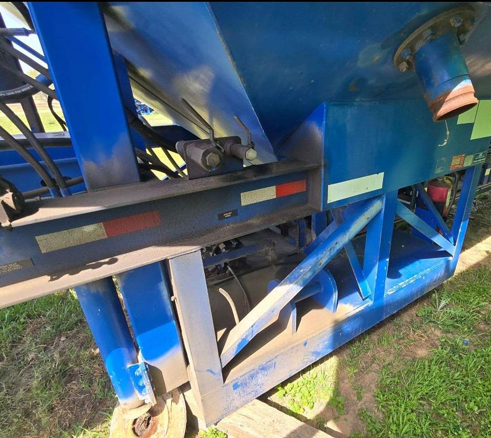 Used 2012 APPCO FS-40 T/A SAND HOG TRAILER