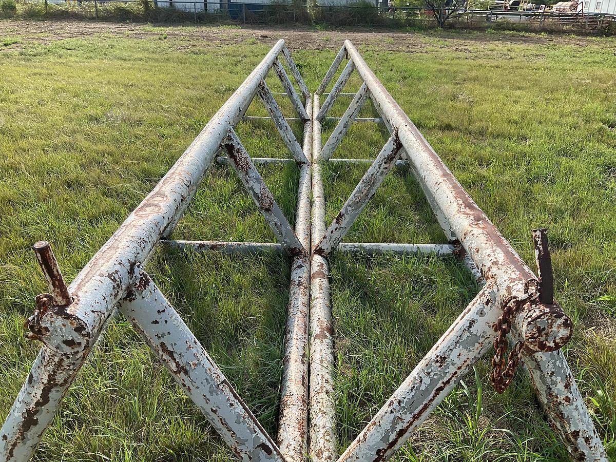 Used Pipe Racks – Set of 2