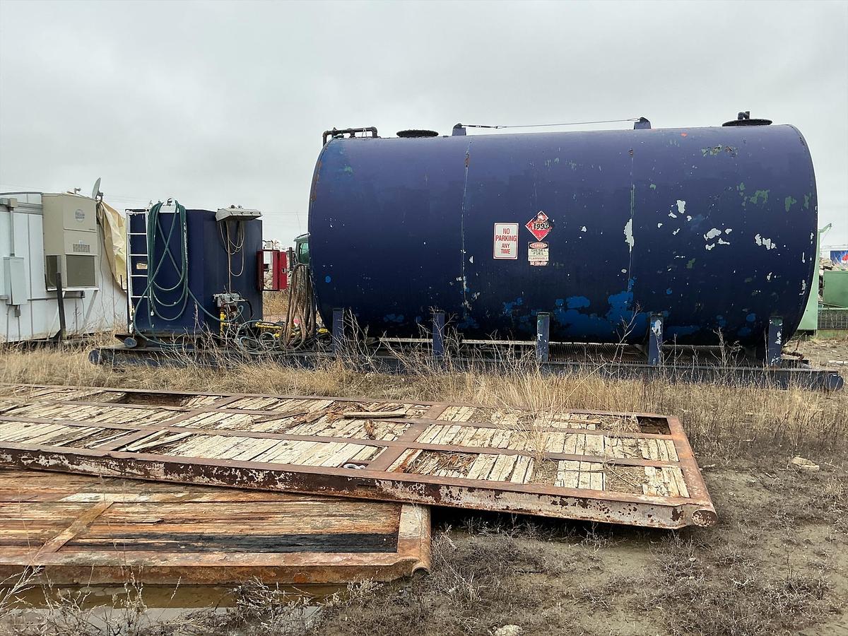 Used Welded Steel Fuel Tank w/Lubester