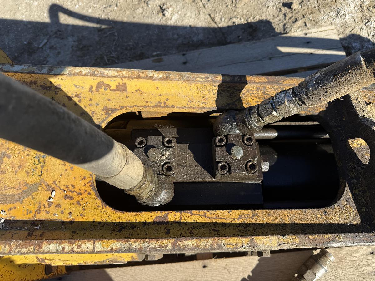 Used Indeco H2000 Hydraulic Hammer Breaker