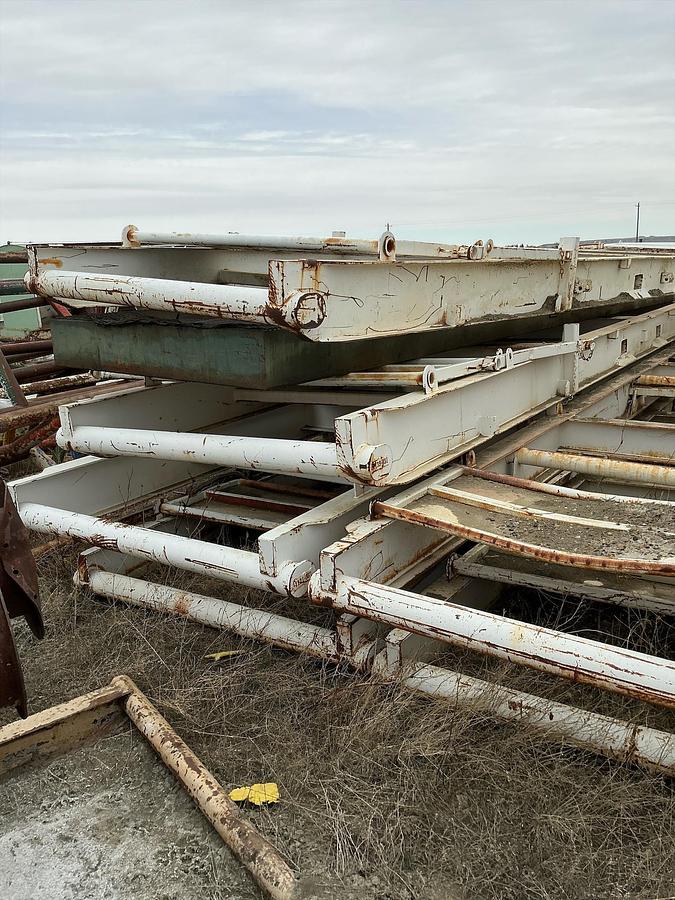 Used Welded Steel Pipe Tub, Skids 