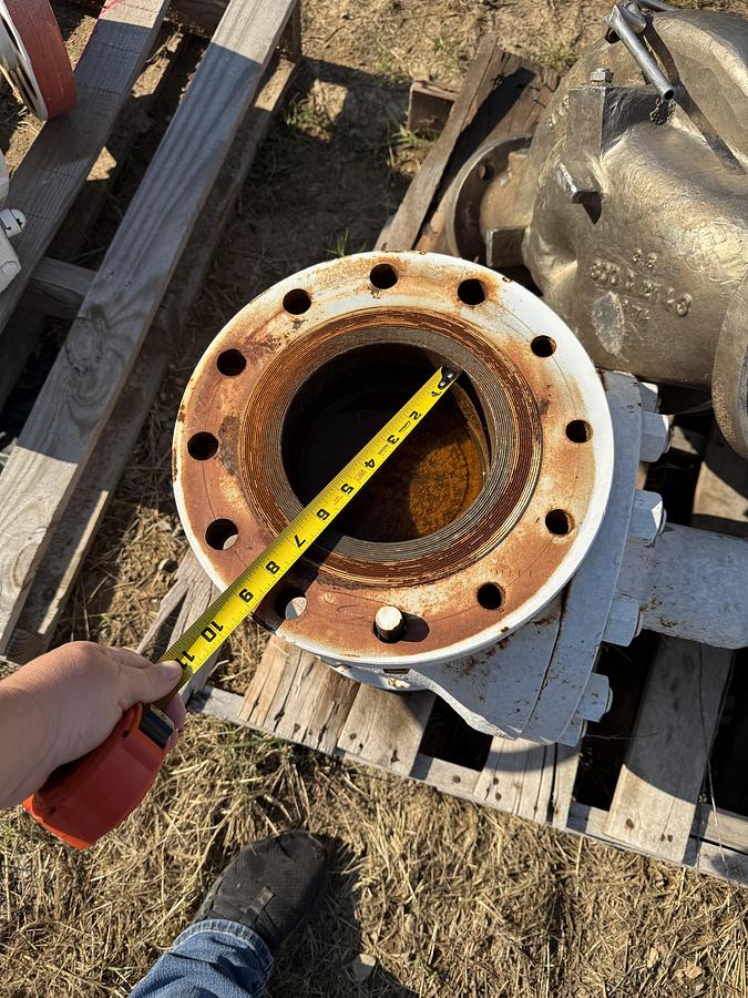 Used 6" Ball Valve & Electric Pump