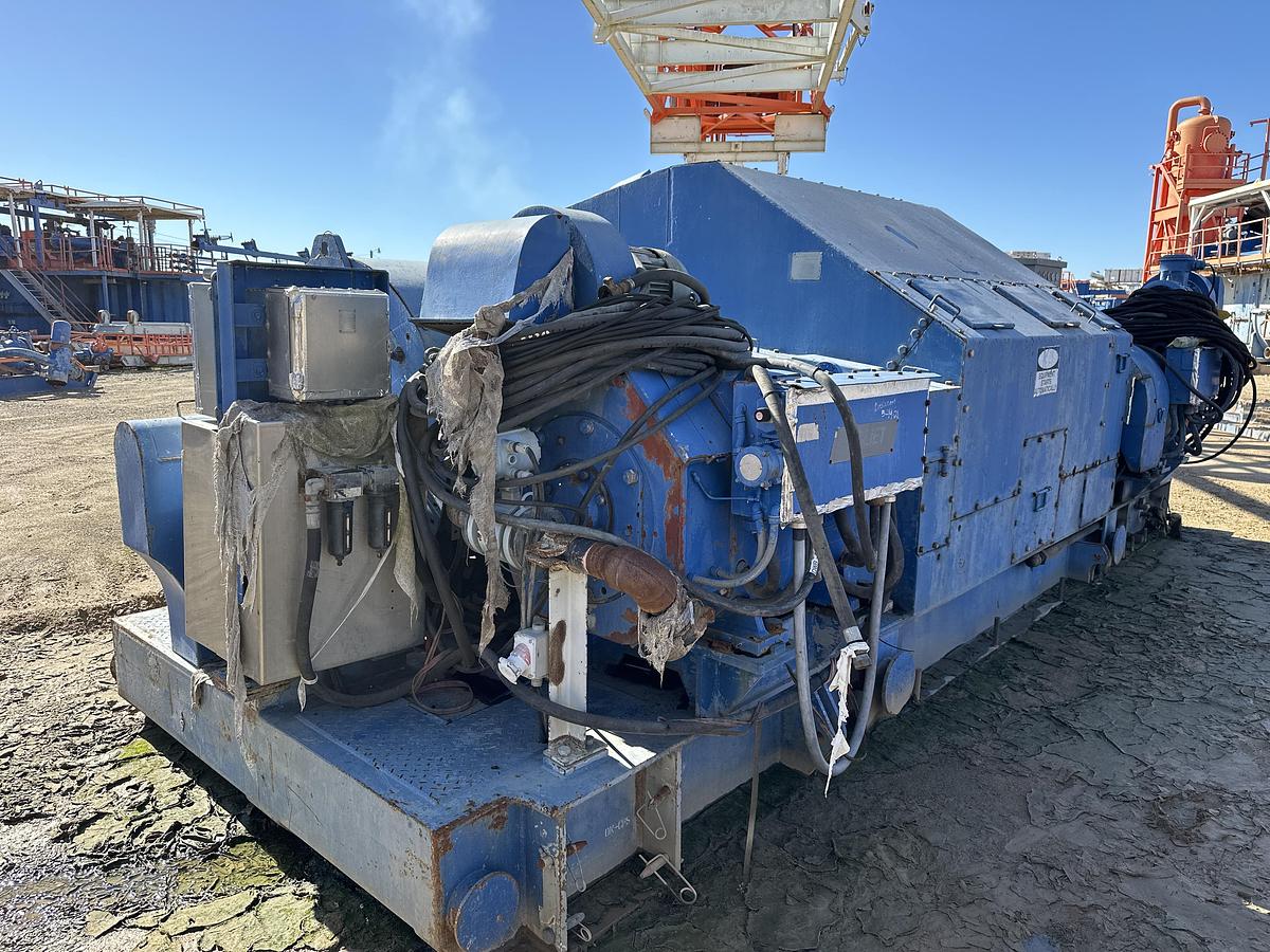 Refurbished NOV IDEAL RIG 1500 HP WALKING DRILL RIG