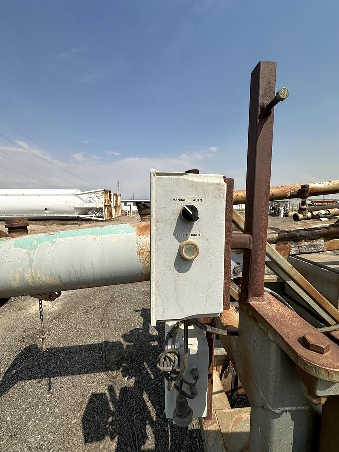 Used 2000 Fab shop Trailered Flair Stack