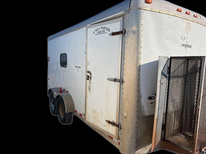 Used 2010 CARGO CRAFT 21 ft T/A Doghouse Trailer