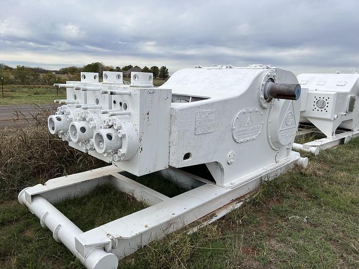 Used Emsco Bare Pump F1000 Mud Pump