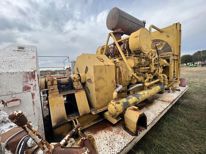 Used HHF F1000 mud pump with Cat 3508