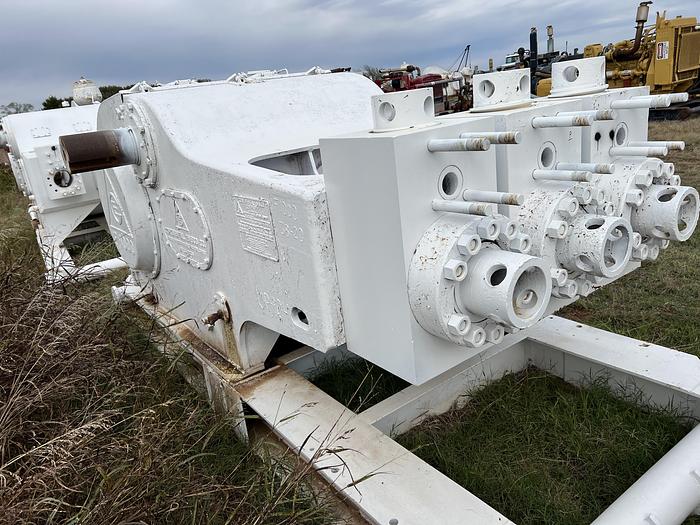 Used Emsco Bare Pump F1000 Mud Pump