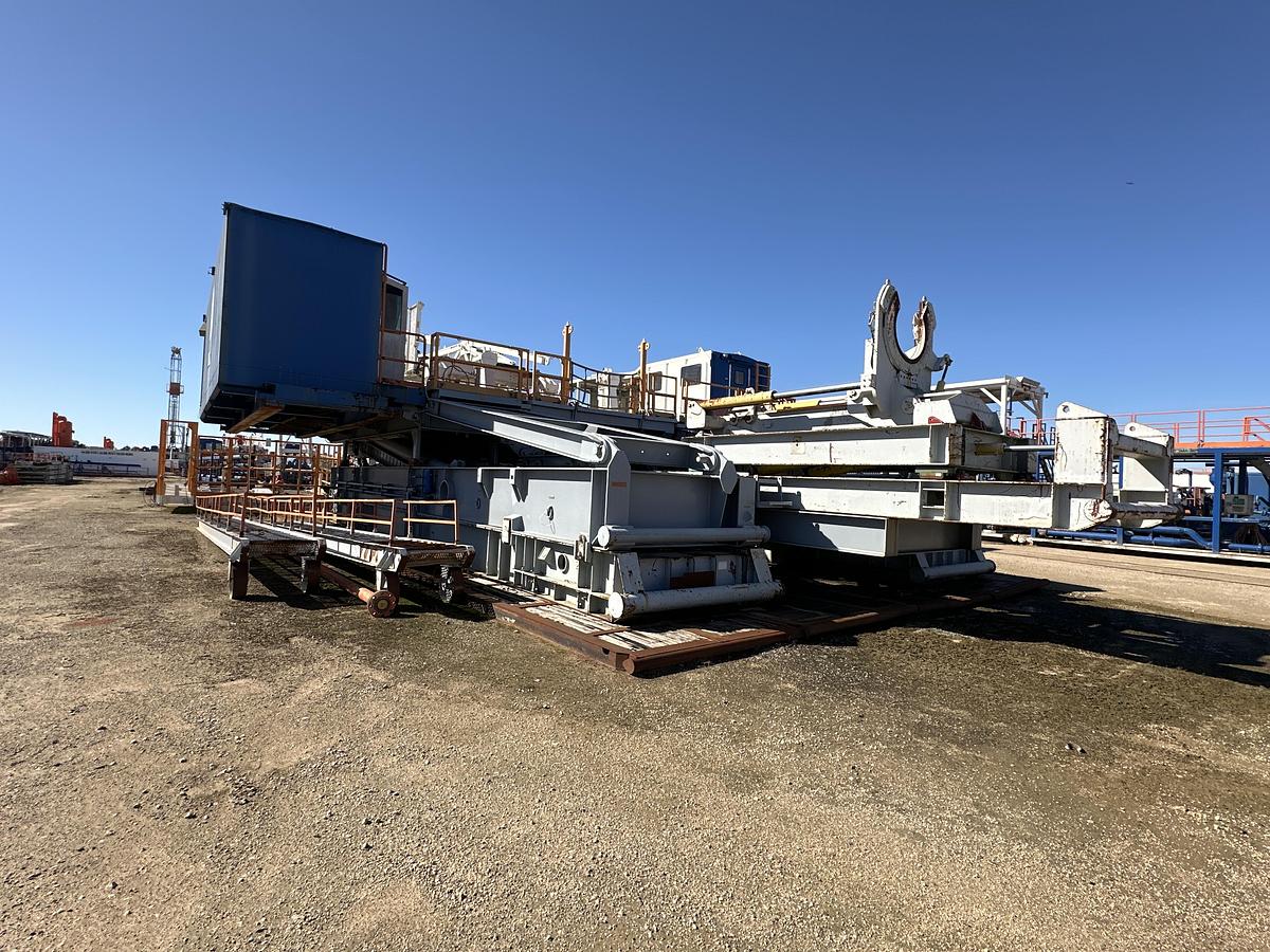 Used NOV IDEAL RIG 1500 HP WALKING DRILL RIG