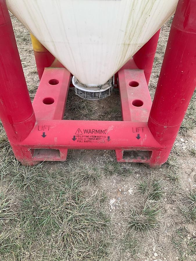 Used Snyder Flow Master Hopper